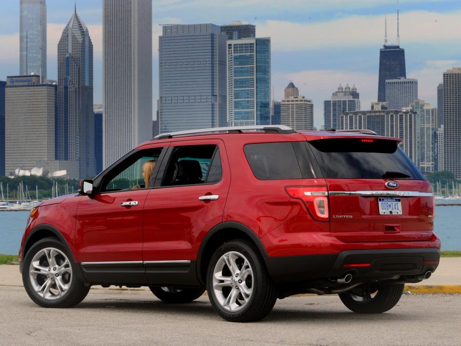  Ford Explorer 2010 года  (фото 20 из 30)